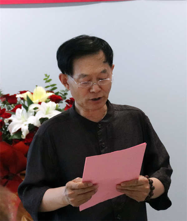 02.jpg